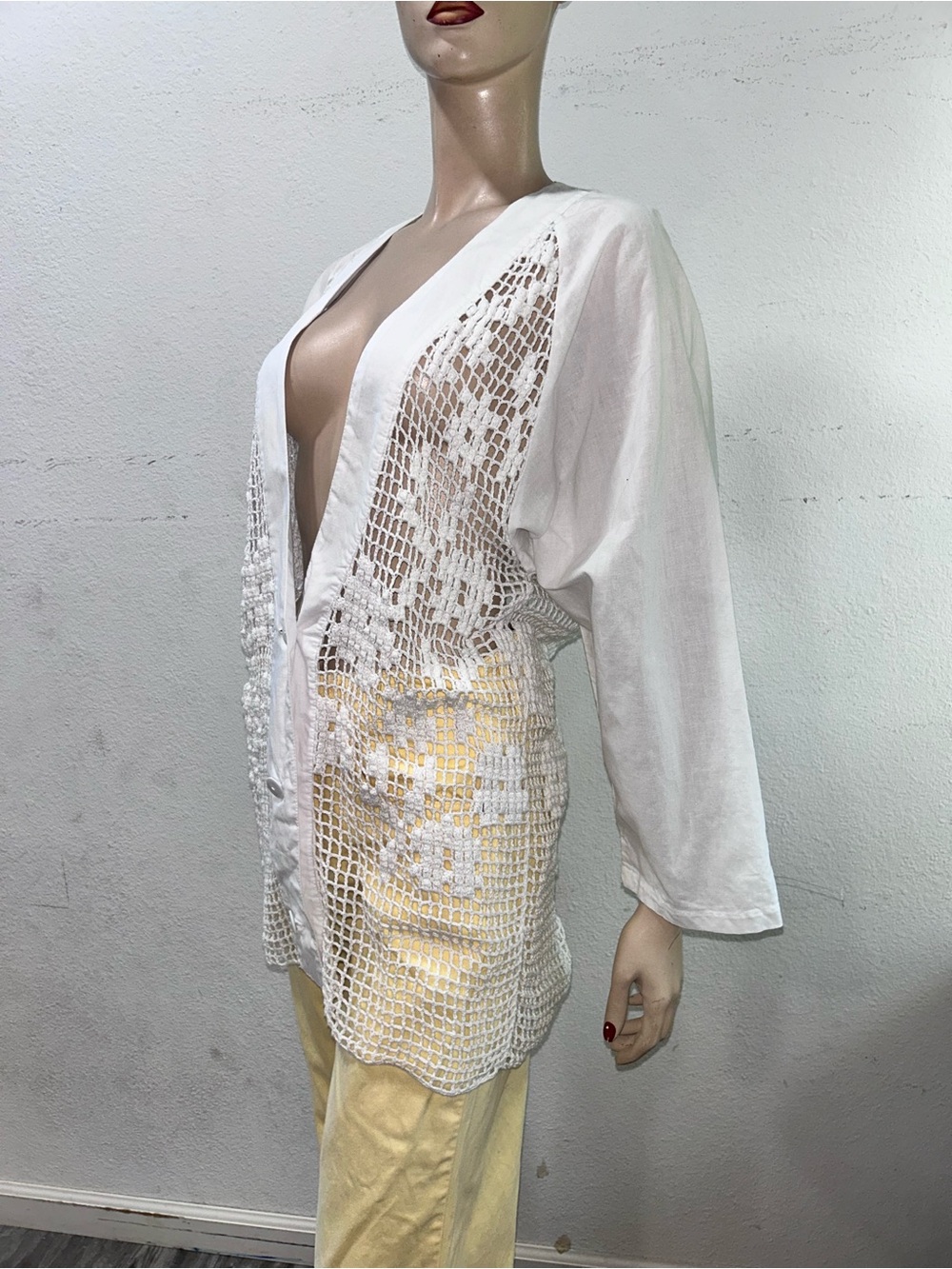 Lim’s kimono, cardigan crotchet medium length white